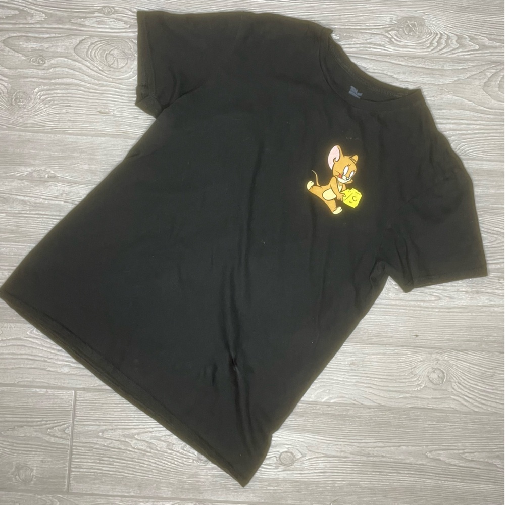 Tom and Jerry 90s style graphic t shirt cat & mouse short sleeve cotton shirt m